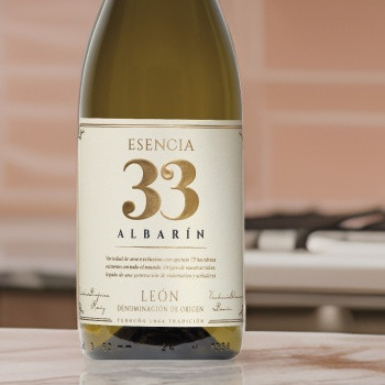 Esencia 33 Albarín vino blanco
